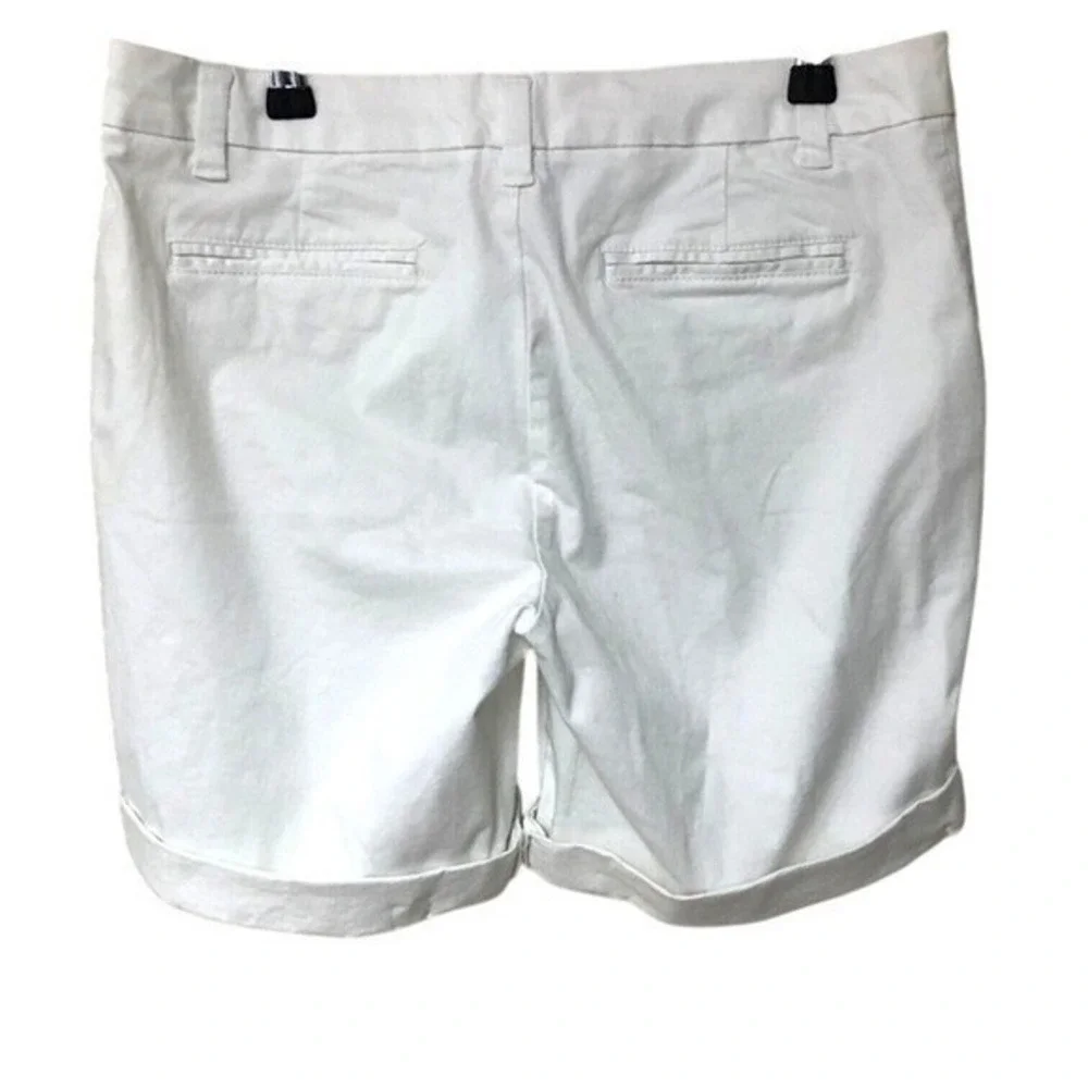 NWT White Chino‎ Shorts Faded Glory Rolled/Straight Activewear Womens 8 32x10